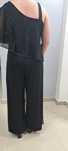 Mono De Vestir Color Negro Con Apliques Y Spandex Xl Negro Xl (Usado)