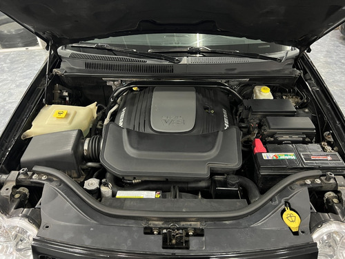 Imagen 8 de 8 de Jeep Grand Cherokee Limited Overland Hemi V8 4x4 At 2009