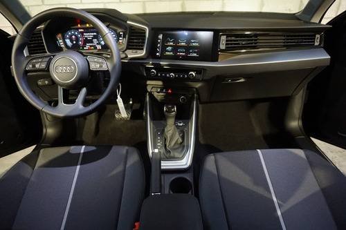 Audi A1 30 Tfsi Sportback 116cv Stronic -carhaus