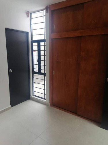 Imagen 8 de 12 de Casa En Renta, Paseo De La Asunción, San Gerardo, Aguascalientes, Rcr 413774.