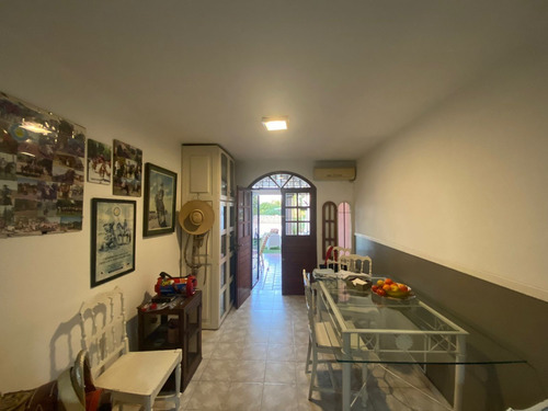 Imagen 6 de 23 de Villa Belgrano - Casa 3 Dorm 201 Cub / 758 Terr