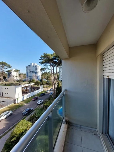 Imagen 6 de 10 de Apartamento En Edificio 12 Lunas De 2 Dormitorios Para Alquiler De Temporada