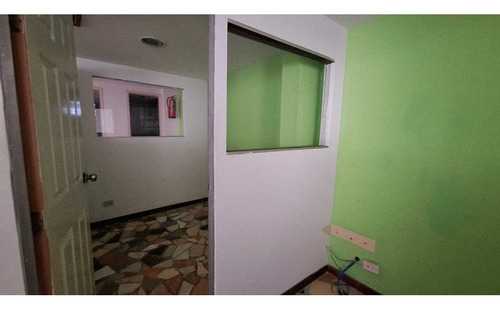 Alquiler Los Chaguaramos Local Comercial En Edificio