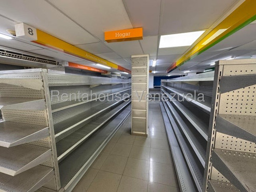 Local Comercial A Pie De Calle En Alquiler En Colinas De Bello Monte 25-18406 Cs