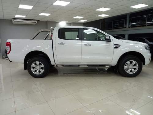 Imagen 2 de 15 de Ford Ranger Xlt 4x2 3.2 Mt 0km