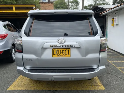 Toyota 4Runner 4.0 Sr5 4X4