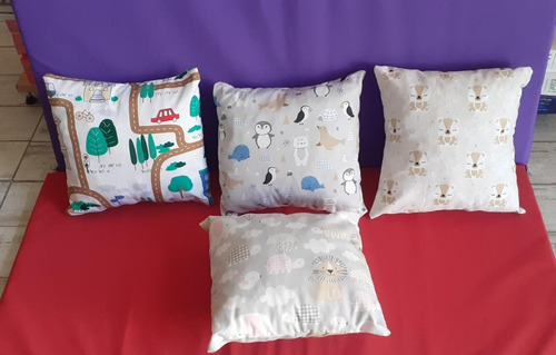 Almohadones Infantiles Pequeños 30x30 Cm