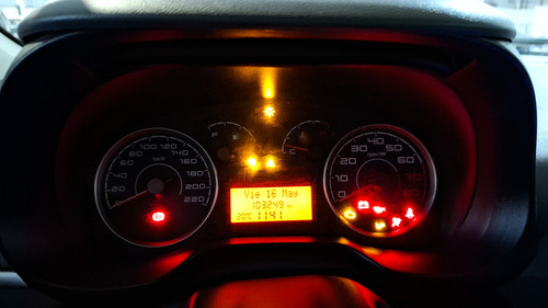 Fiat Punto 1.4 ATTRACTIVE 5P