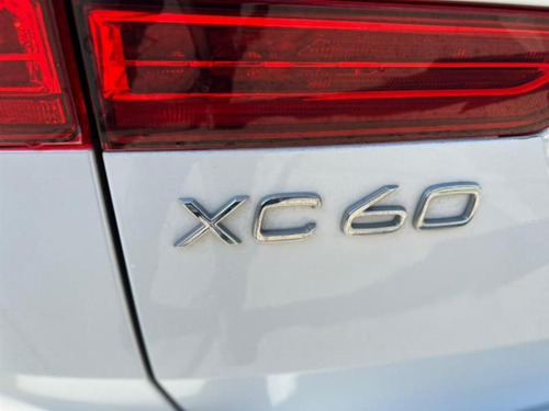 Imagen 10 de 15 de Volvo Xc 60 Xc60 Ii T6 4x4 2.0 Aut R-desing 2019