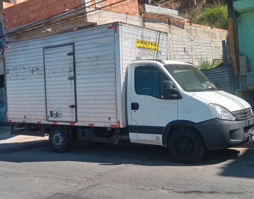 Imagem 5 de 5 de Iveco Daily 45s14 Ano 2011