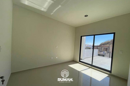 Casa En Venta En Fraccionamiento La Pedrera En Mazatlán