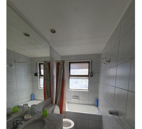 Elegante Propiedad, En Residencias Santa Delia.