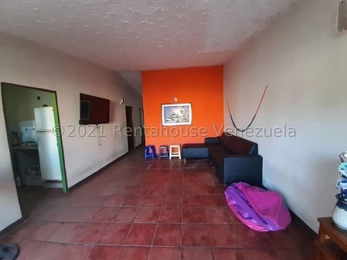 Imagen 2 de 10 de A Oportunidad De Casa Economica En Venta En Palo Negro Estef 22-7070