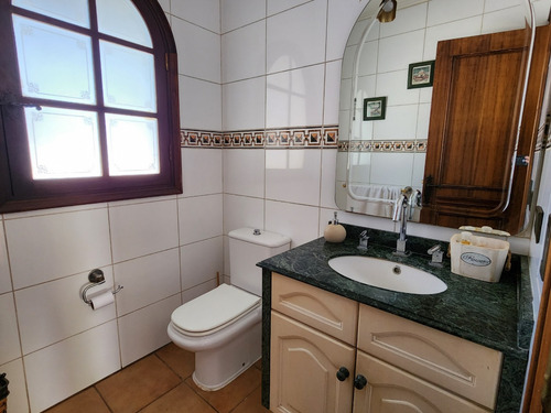 Calera De Tango | 4d 5b + Serv. | 5000m2 Terr. / 383m2 Const