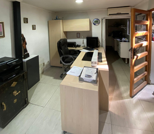 Fabrica & Bodega Sector San Pablo / Cueto Zona D