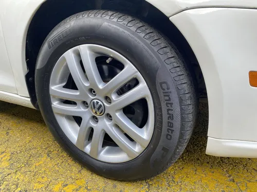 Volkswagen Bora 2.5 Prestige
