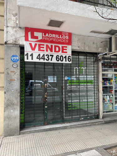 Local Con Vidriera A Las Calle 72 M2 En Once