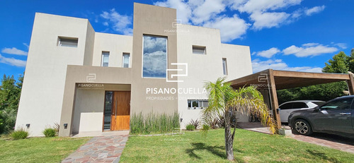 Casa  En Venta En San Rafael, Villanueva, Tigre