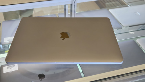Macbook Pro Mid 2017, 13 PuLG, Core I7, 16 Ram, 256 Gb Ssd (Reacondicionado)