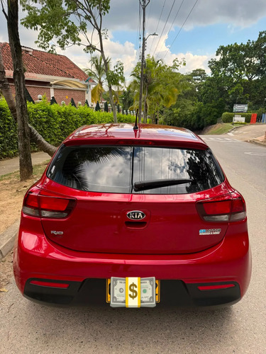 Kia Rio 1.4 Vibrant Hb At
