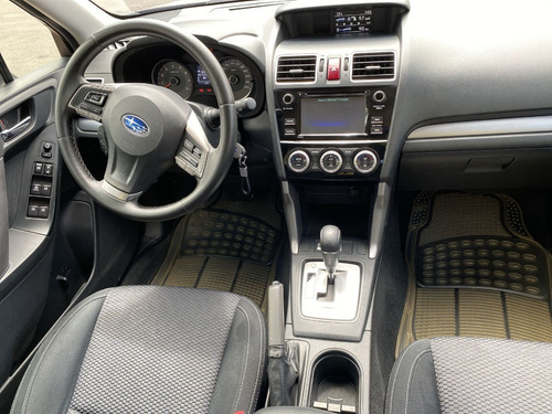 Imagen 11 de 15 de Subaru Forester 2.0 Cvt Premium