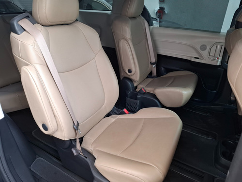 Toyota Sienna 2.5 Limited At hibrida