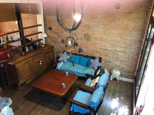 Imagen 3 de 14 de Adrogue- Preciosa Casa En Ph En Excelente Ubicación !!