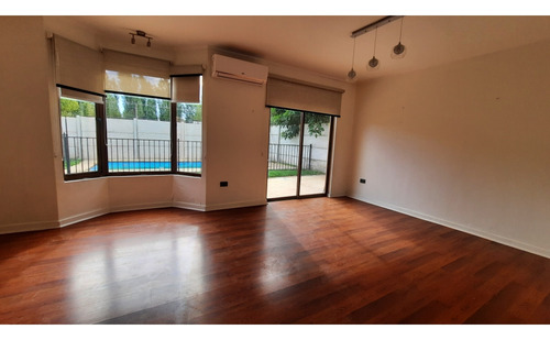 Venta Casa En Condominio Alto San Esteban, 3d 2b, Piscina.