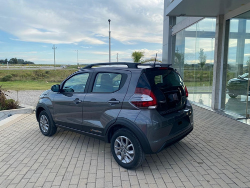 Fiat Mobi Trekking Extra Full 0km 1.0 2021