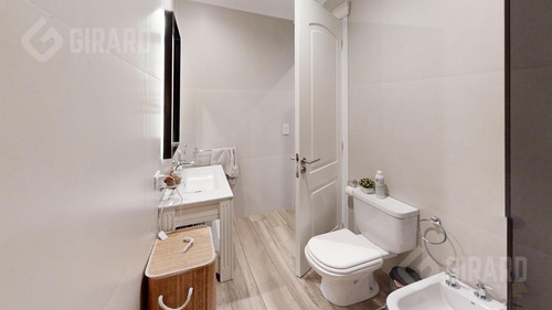 Departamento En Venta De 4 Ambientes En Zona Chauvín