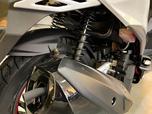 Imagem 2 de 6 de Dafra Cruisym 150 | Taxa De 1.25 % Ao Mês (day)