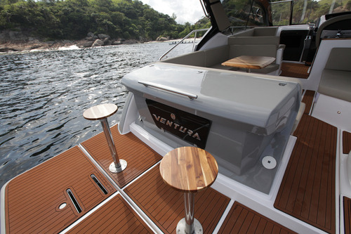 Lancha Ventura 400 Crossover 2025 Focker Nhd Nx Triton