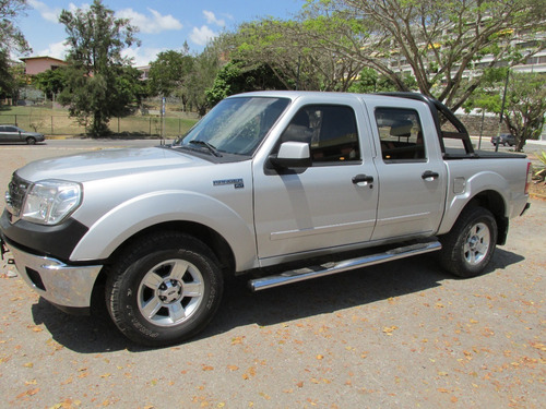Imagen 1 de 8 de Ford Ranger Xlt 4x2 Plateado