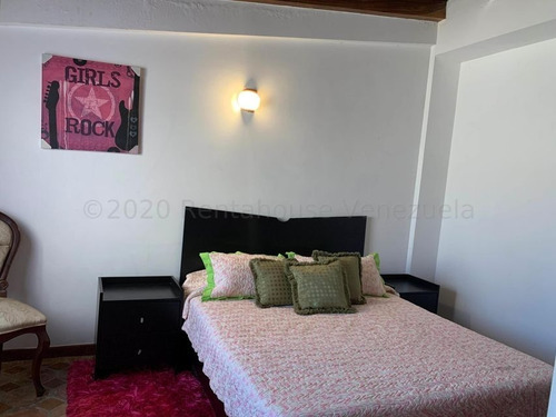 Imagen 12 de 14 de Eloisa Mejia Rentahouse Vende Townhouse En Trigal Norte Valencia 22-4781