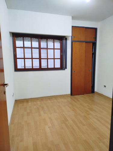 Venta De Departamento 3 Amb. En Ramos Mejía Apto Credito