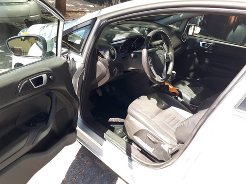 Ford Fiesta Titanium 2015
