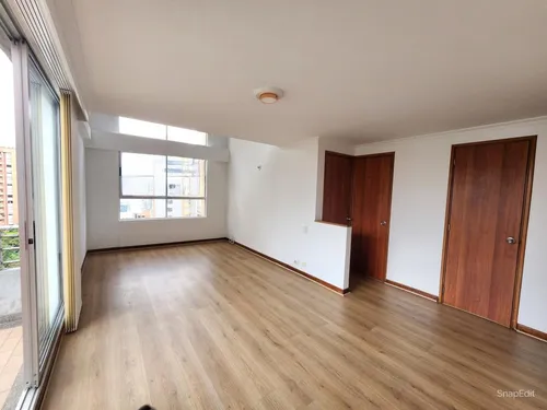 Apartamento En Venta En Los Balsos. Cod V11997