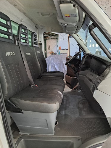 Iveco Daily 35s14 Bau Ano 17 Unico Dono Novissima