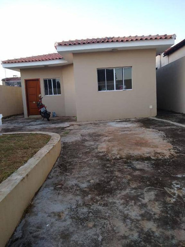 Imagem 1 de 15 de Casa Com 3 Dormitórios À Venda, 65 M² Por R$ 200.000,00 - Água Branca Ii - Araçatuba/sp - Ca1077