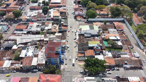 Imagen 10 de 11 de Casa En Venta Con Locales Y Apartamentos Oportunidad De In