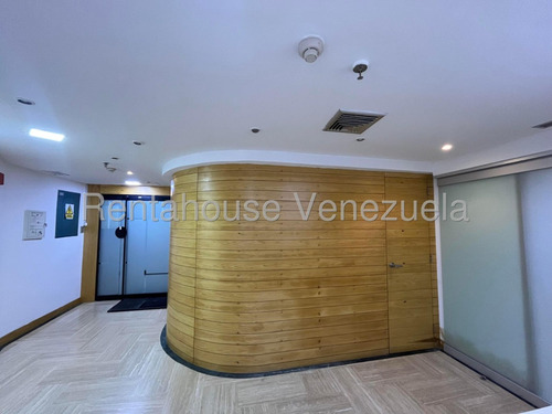 Local En Alquiler Las Mercedes #25-17325 K.f