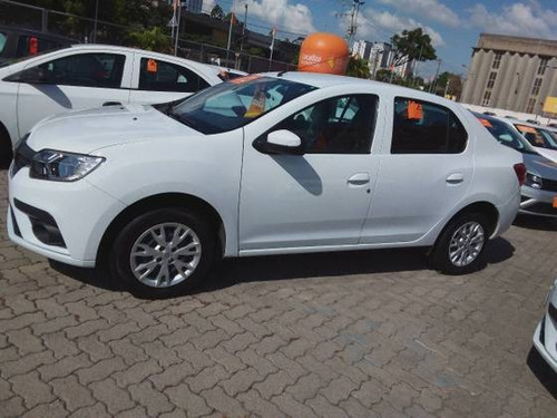 Imagem 8 de 9 de Renault Logan 1.0 12v Sce Flex Zen Manual