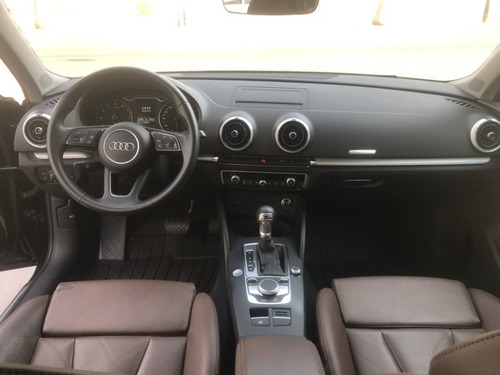 Imagem 4 de 10 de Audi Sportback Prestigi Plus 1.4 Turbo