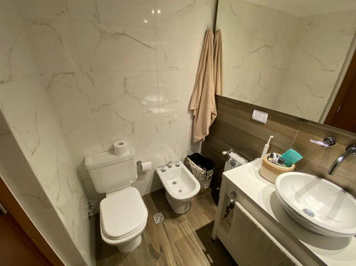 Imagen 9 de 30 de Edificio Cronos, Venta De Departamento, Zona La Perla.