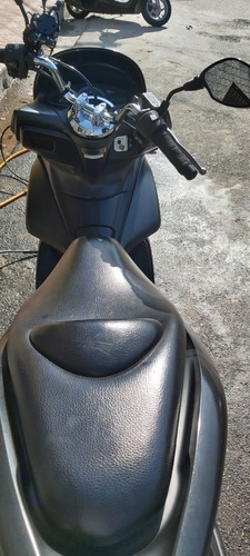 Imagem 4 de 9 de Honda Pcx