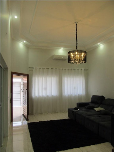 Imagem 6 de 23 de Casa Com 4 Dormitórios À Venda, 250 M² Por R$ 870.000,00 - Jardim São Judas - Saltinho/sp - Ca1552