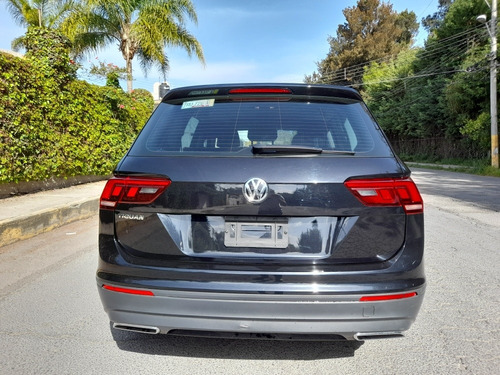 Imagen 4 de 15 de Volkswagen Tiguan 2020 1.4 Trendline Plus At
