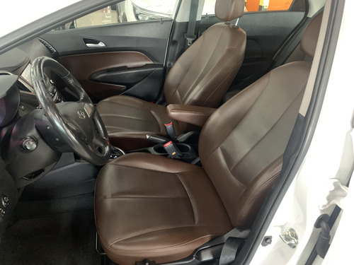 Hyundai HB20 1.6 PREMIUM 16V FLEX 4P AUTOMÁTICO