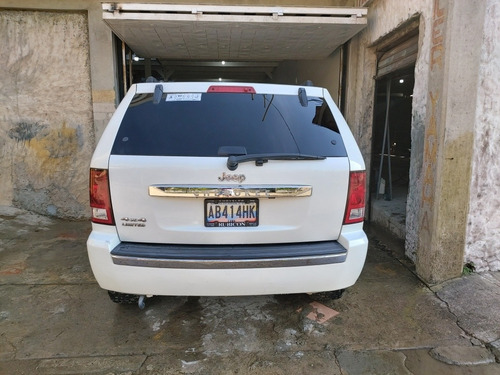 Imagen 3 de 11 de Jeep Grand Cherokee Jeep Grand Cherokee
