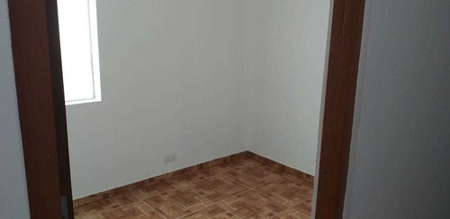 Imagen 5 de 9 de Alquilo Departamento 4 Dormitorios, 2 Baños Pro Los Olivos